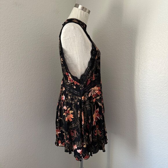 FP Intimately She Moves Slip Mini Dress Lace Sleeveless Boho Floral Print XS - Picture 5 of 7